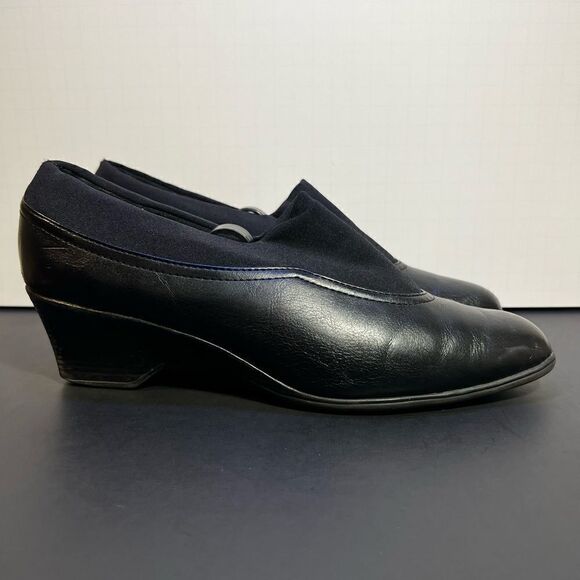 Womens LIFE STRIDE Jalin Black Slip On Wedge Shoes / Size 8.5 - Picture 2 of 9